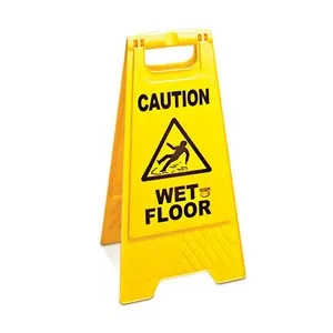 Табела WET FLOOR ВНИМАНИЕ МОКЪР ПОД