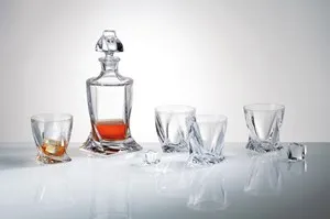 Кристален комплект за уиски Куадро