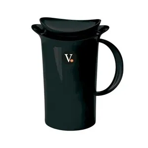 Пластмасова кана за вода 1.7 л