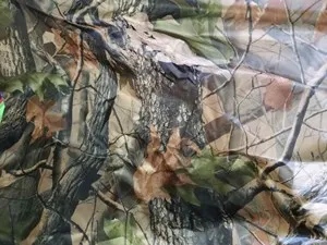 Въздушно легло за излет или плаж военно зелено