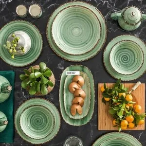 Дълбока чиния квадрат Gural Green 19 см